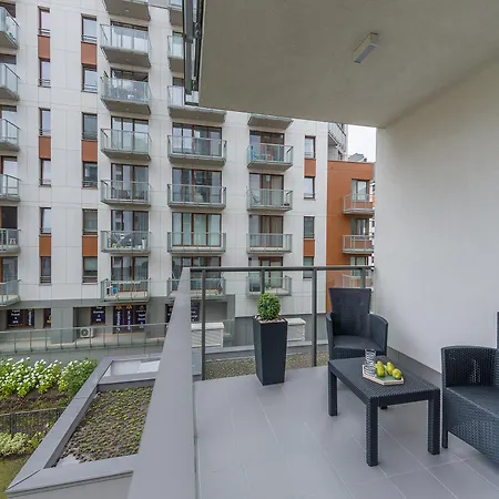 Apartment P&o Cybernetyki 1 Warsaw